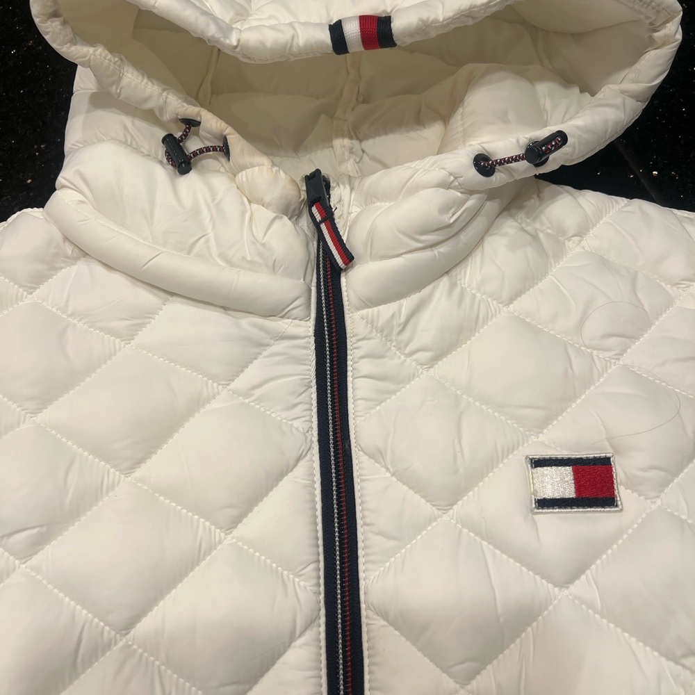Tommy Hilfiger Women’s White Quilted Jacket